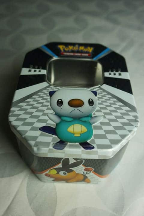Oshawott tin