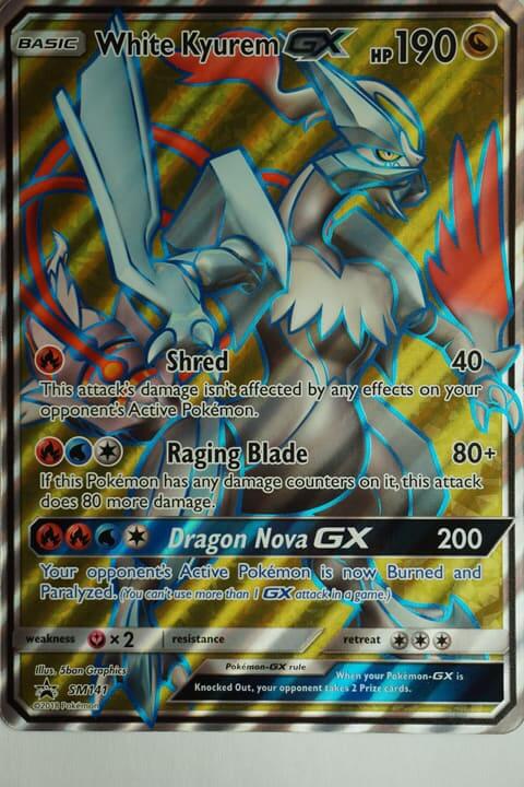 White Kyurem GX SM141 Full Art