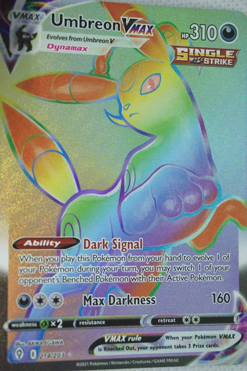 Umbreon VMAX 214/203 Hyper Rare