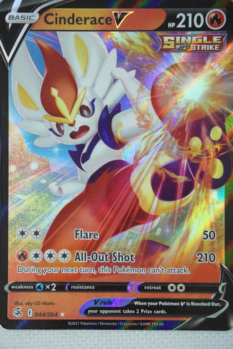 Cinderace V 44/264