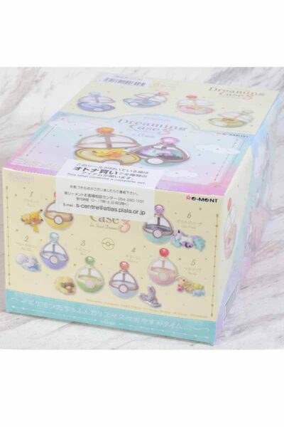 Sovende Japanske Pokemon Figurer i Kapsel