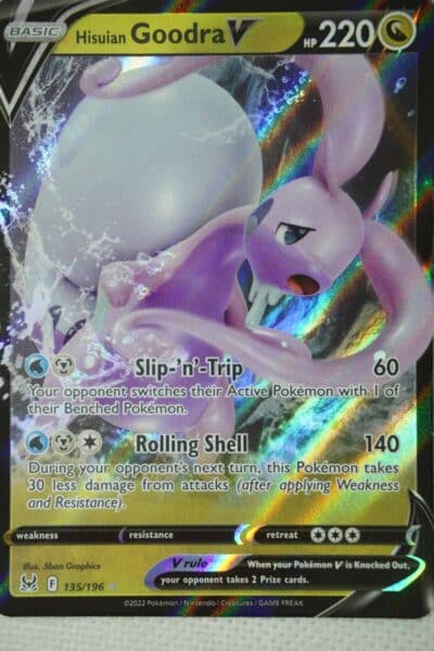 Hisuian Goodra V 135/196