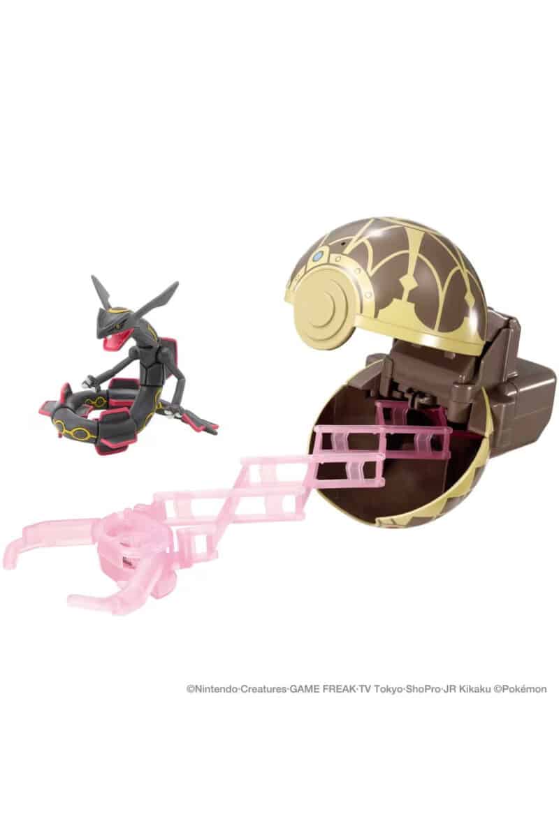 Japansk Shiny Rayquaza med Monster Ball og Fangarm