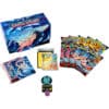 Indholdet i Chaos Rising Elite Trainer Box med boosterpakker, Fennekin-promokort og tilbehør